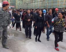 南京完美平台官网登录集团黄岗二期安置房项目邀请黄岗村代表参观工程建设情况