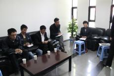 完美平台官网登录集团党委召开入党积极分子培训班人员座谈会